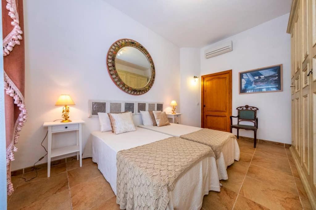 Villa Luxury บินิเบกา ภายนอก รูปภาพ